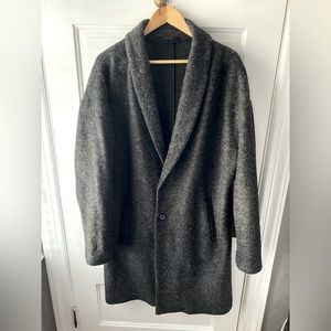 Men’s Zara Robe Style Textured Coat in Charcoal Size Large